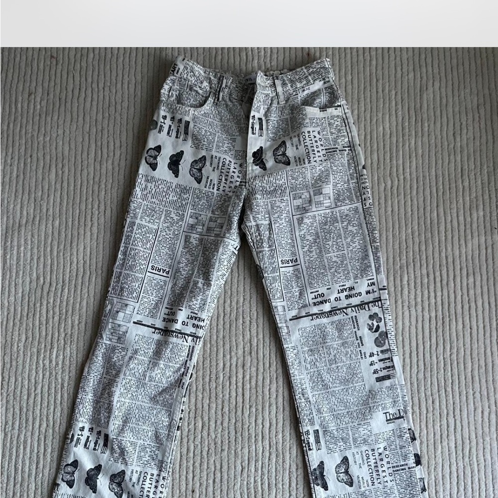 Zara Black and White Text Print Pants